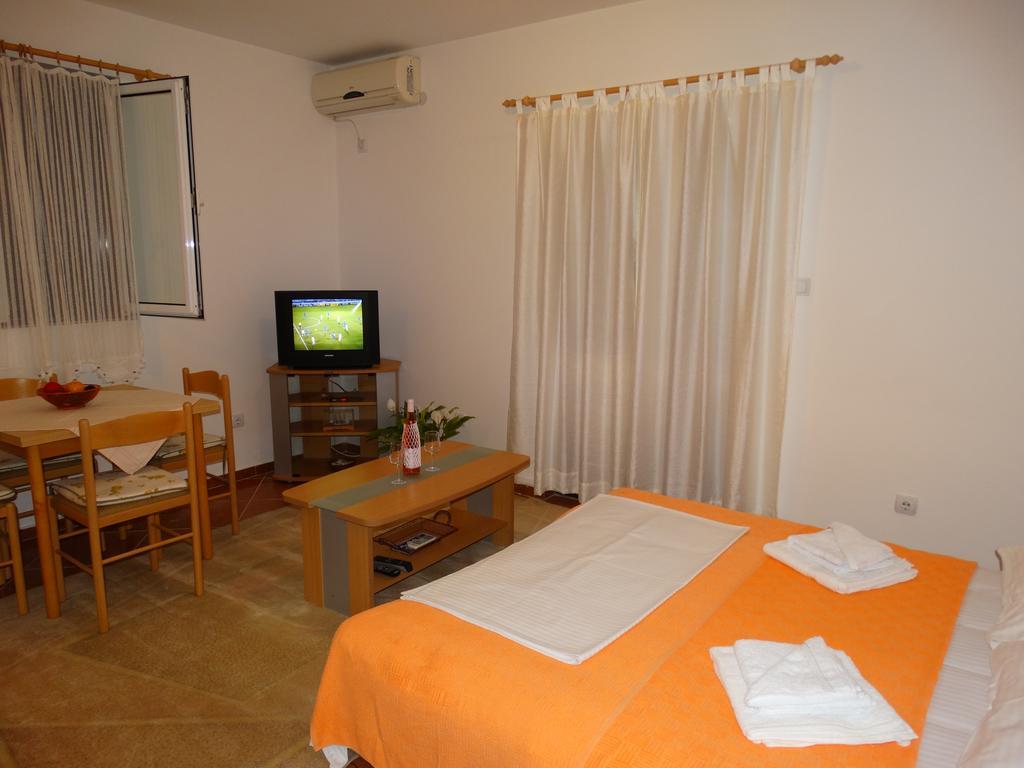 Apartments Ilinka Budva Bagian luar foto